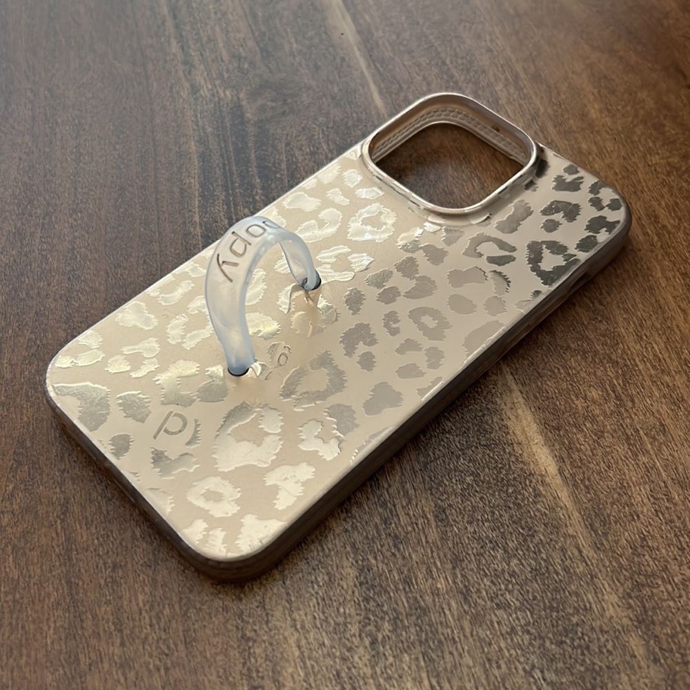 Loopy phone case